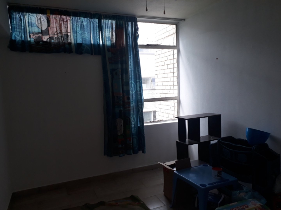 To Let 2 Bedroom Property for Rent in Bonaero Park Gauteng