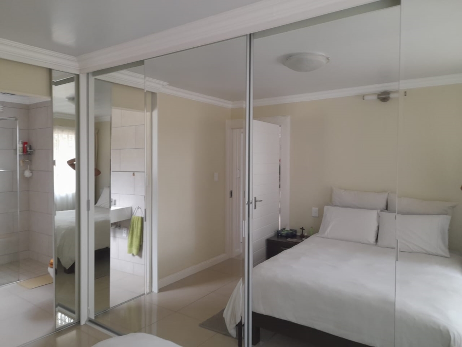 2 Bedroom Property for Sale in Ormonde Gauteng