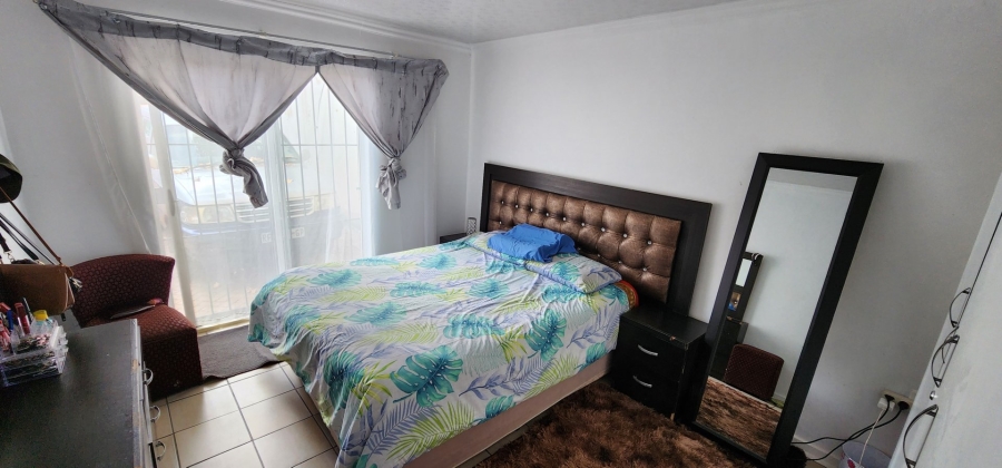 7 Bedroom Property for Sale in Florida North Gauteng