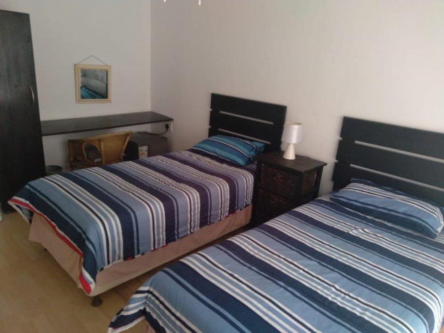 12 Bedroom Property for Sale in Bonaero Park Gauteng