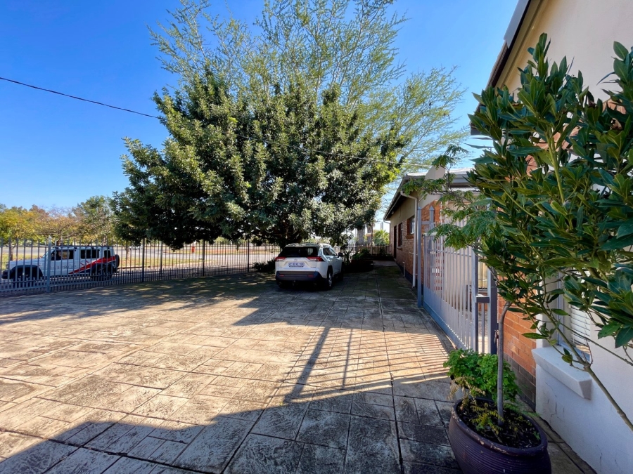 3 Bedroom Property for Sale in Lyttelton Manor Gauteng