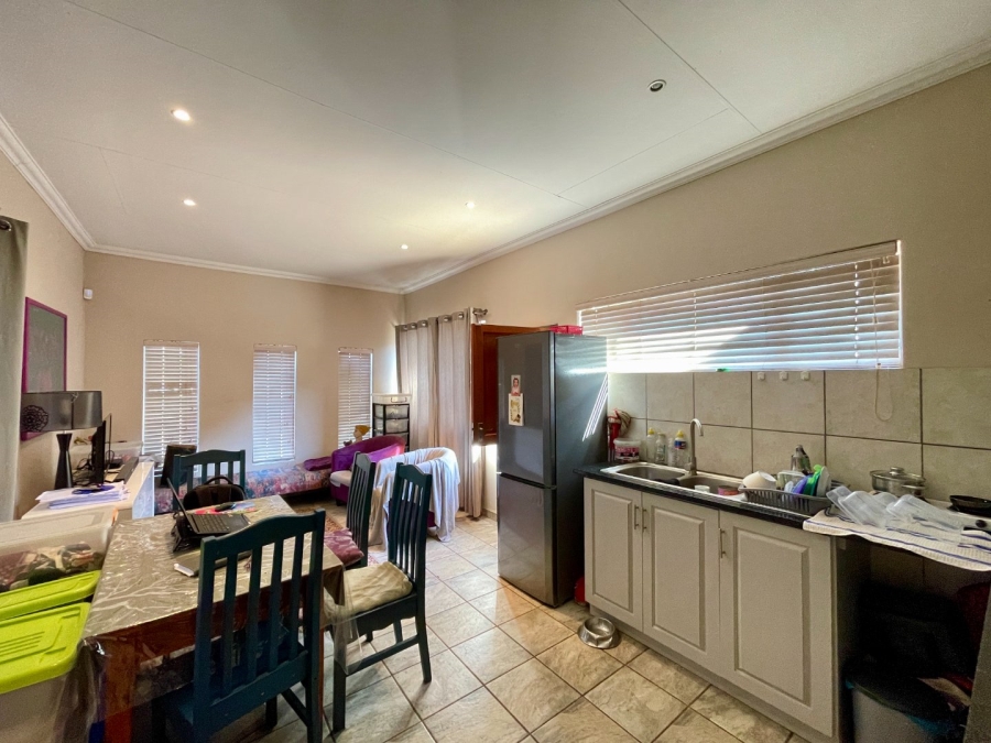 3 Bedroom Property for Sale in Lyttelton Manor Gauteng