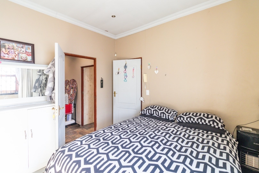 4 Bedroom Property for Sale in Birchleigh Gauteng