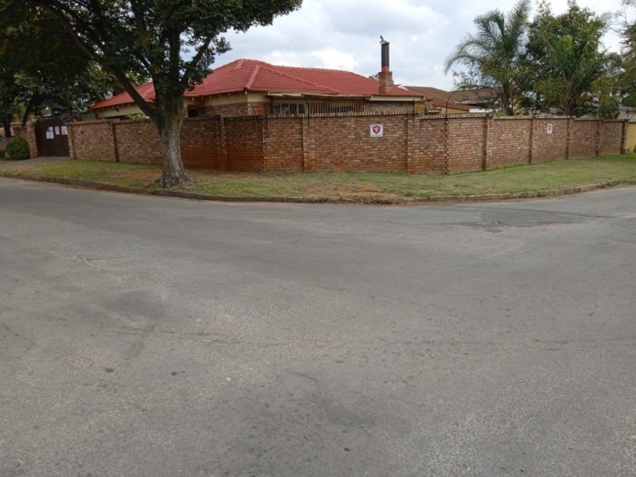 3 Bedroom Property for Sale in Kempton Park Central Gauteng