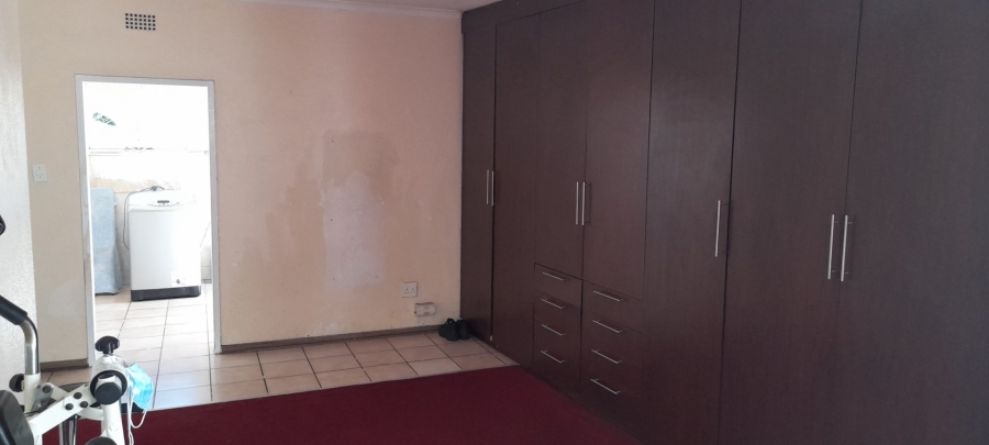 3 Bedroom Property for Sale in Reigerpark Gauteng