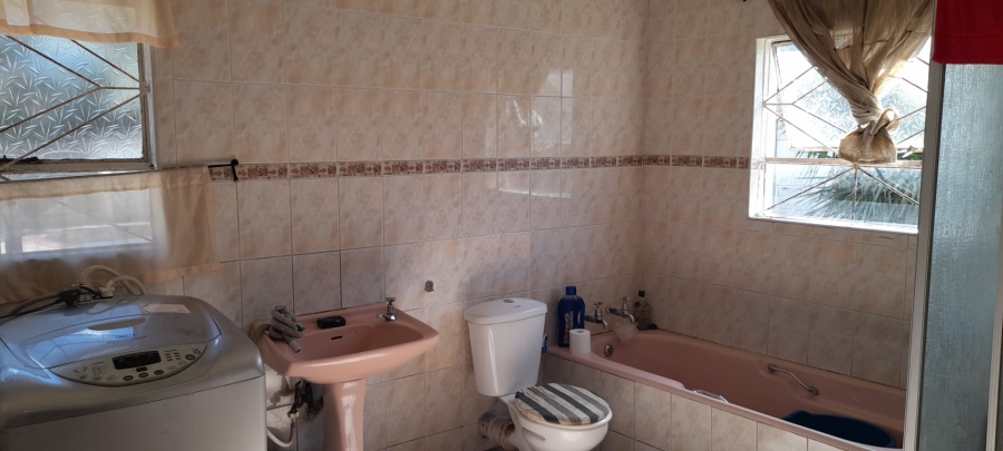 3 Bedroom Property for Sale in Reigerpark Gauteng