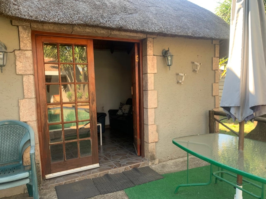 3 Bedroom Property for Sale in Bonaero Park Gauteng