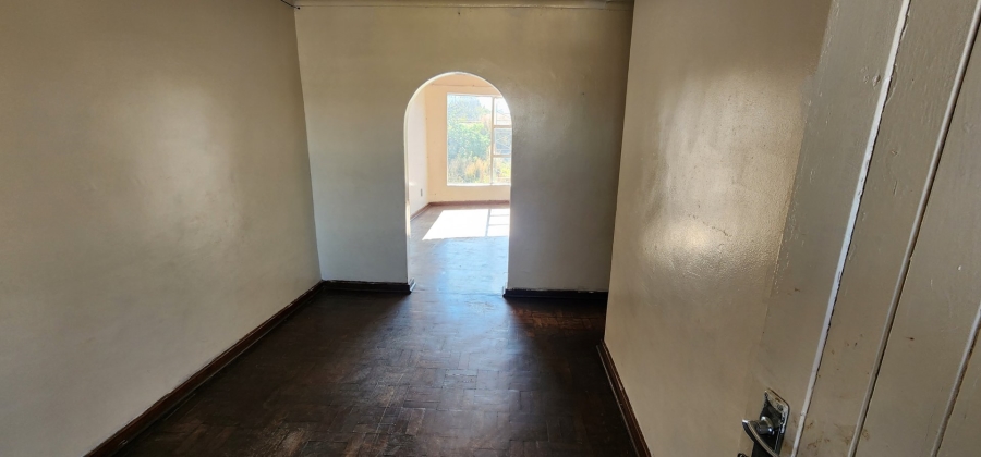 22 Bedroom Property for Sale in Newclare Gauteng