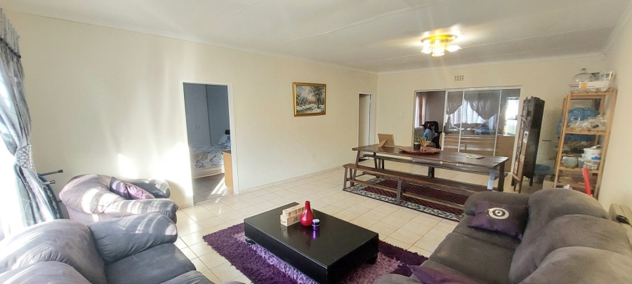 5 Bedroom Property for Sale in South Crest Gauteng