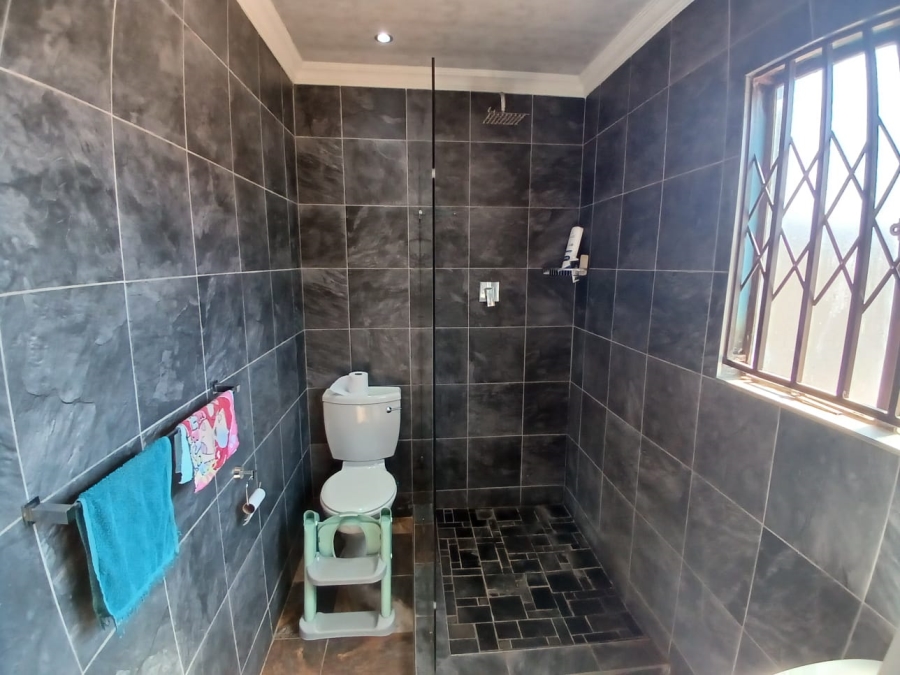 3 Bedroom Property for Sale in Protea Glen Gauteng