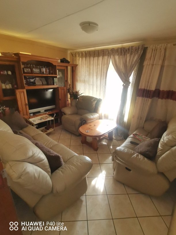 2 Bedroom Property for Sale in Soshanguve G Gauteng