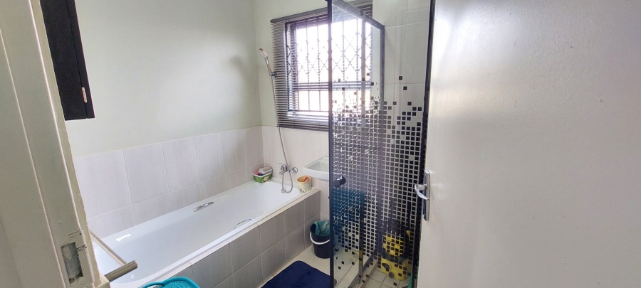 3 Bedroom Property for Sale in Lenasia South Gauteng