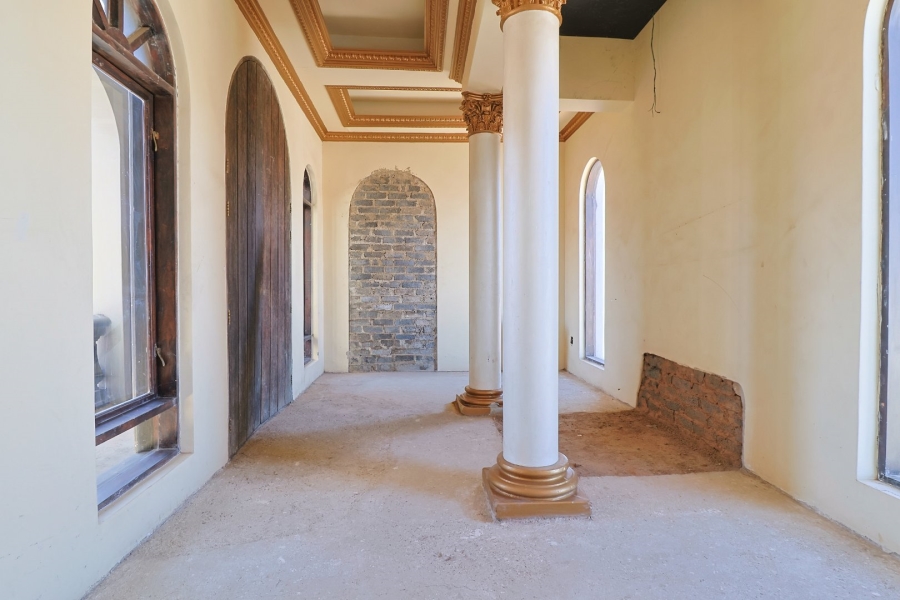 5 Bedroom Property for Sale in Ormonde Gauteng