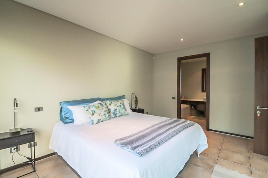 2 Bedroom Property for Sale in Bedfordview Gauteng