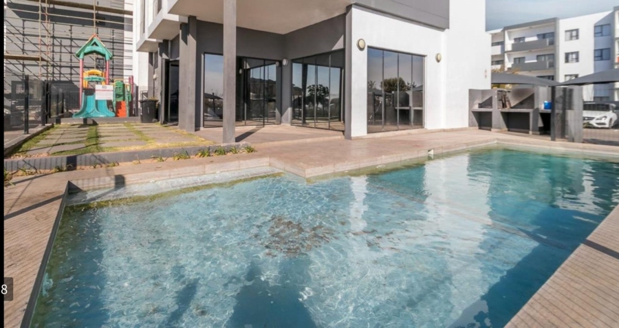 To Let 3 Bedroom Property for Rent in Erand Gardens Gauteng