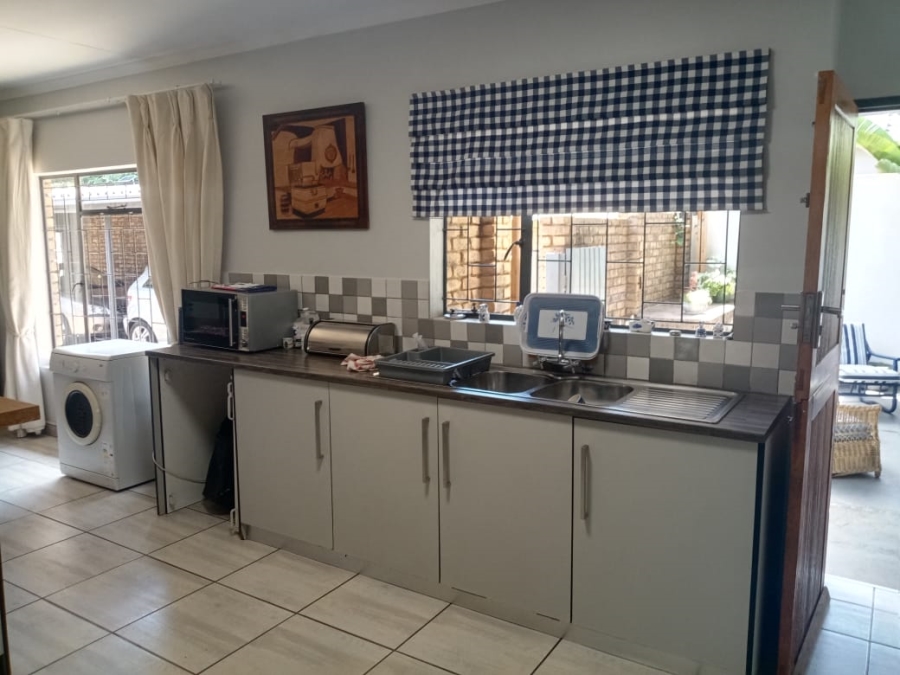 4 Bedroom Property for Sale in Meyerspark Gauteng