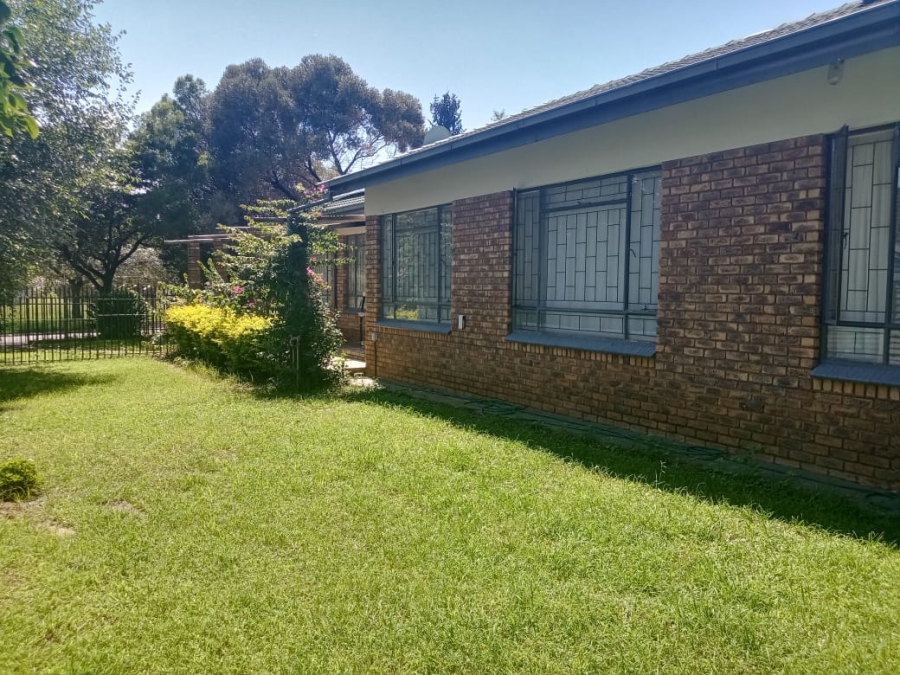 4 Bedroom Property for Sale in Meyerspark Gauteng