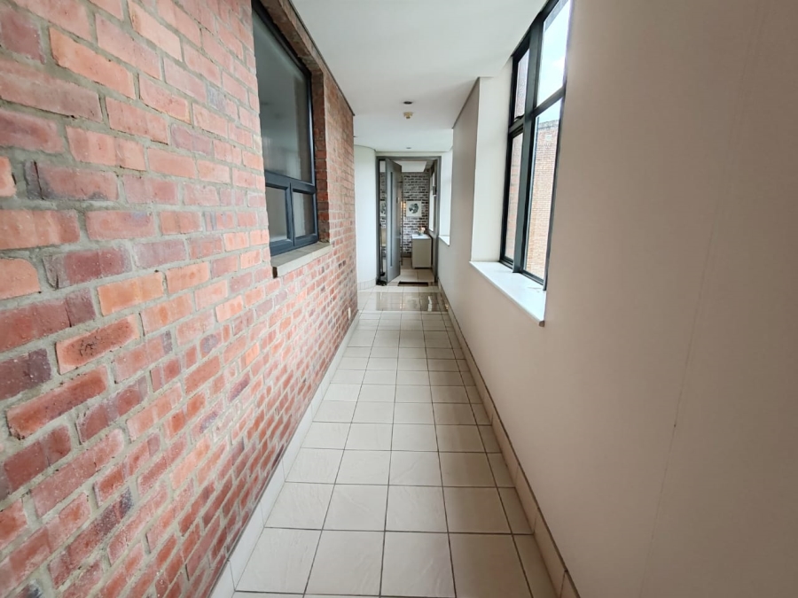 To Let 2 Bedroom Property for Rent in Melrose Arch Gauteng