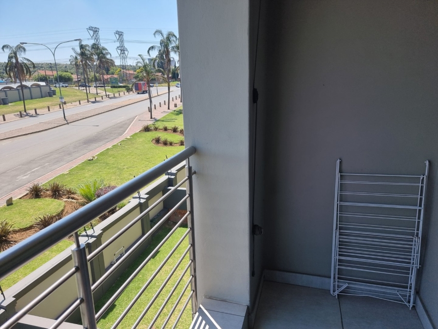 1 Bedroom Property for Sale in Eden Glen Gauteng