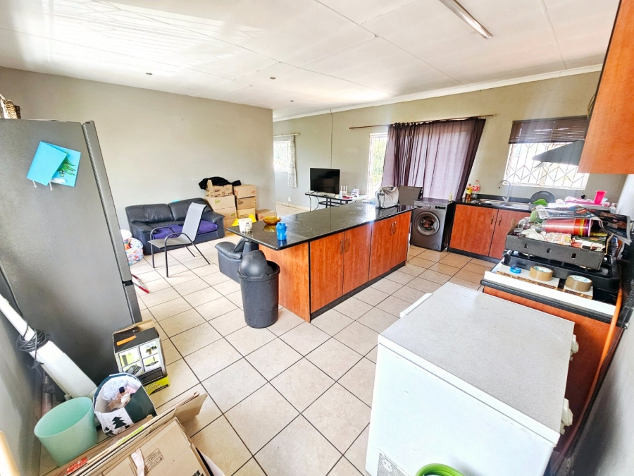 To Let 2 Bedroom Property for Rent in Heuweloord Gauteng