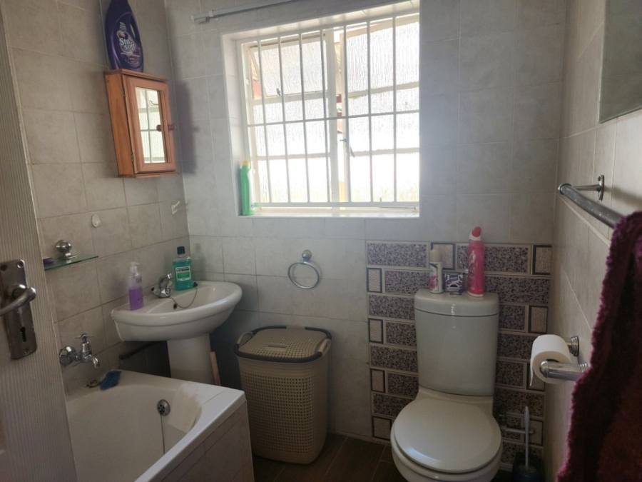 3 Bedroom Property for Sale in Gerdview Gauteng