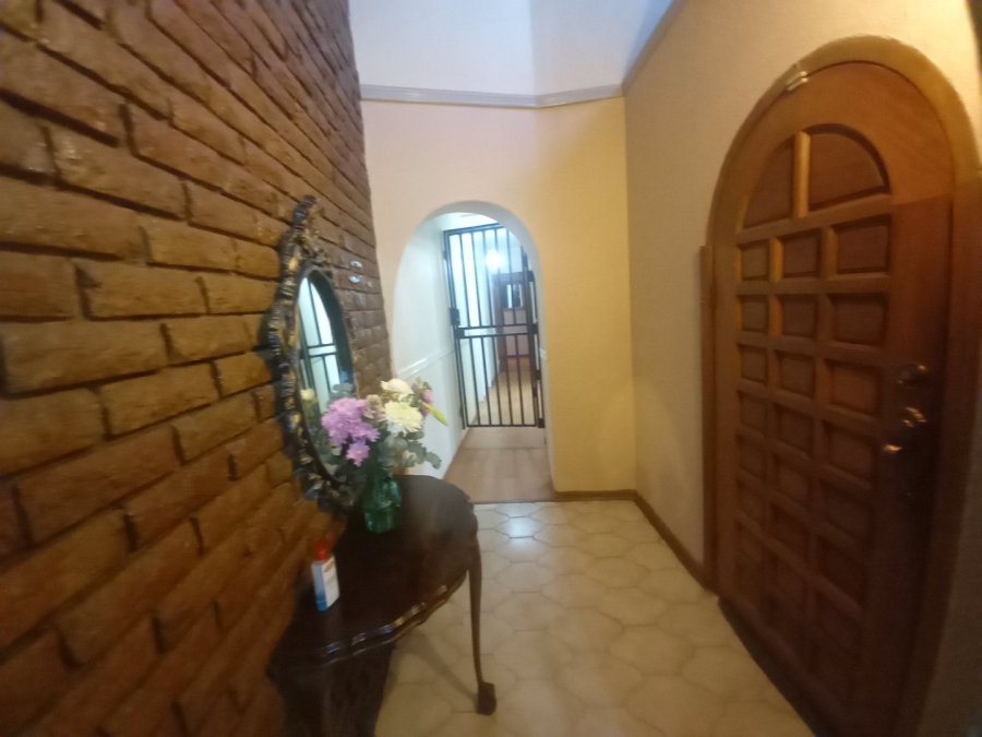 4 Bedroom Property for Sale in Mackenzieville Gauteng