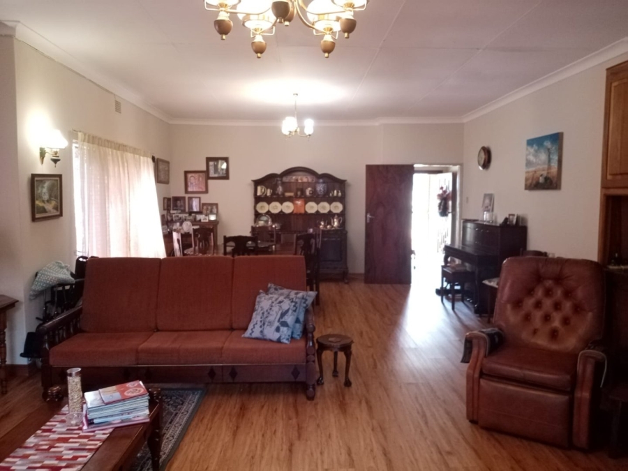 5 Bedroom Property for Sale in Silverton Gauteng