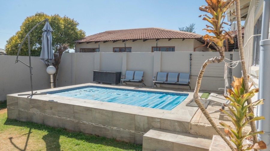 3 Bedroom Property for Sale in Solheim Gauteng