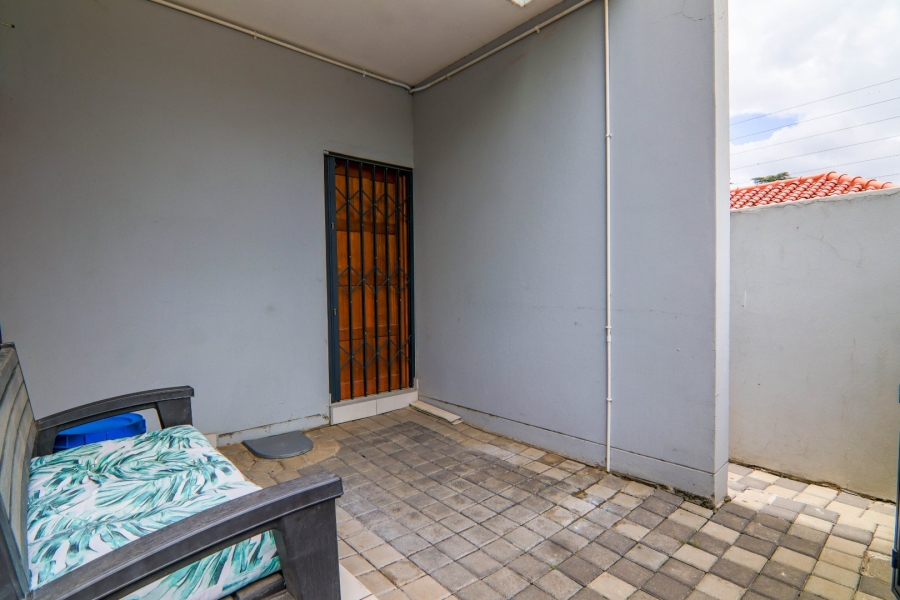 To Let 4 Bedroom Property for Rent in Linksfield Gauteng