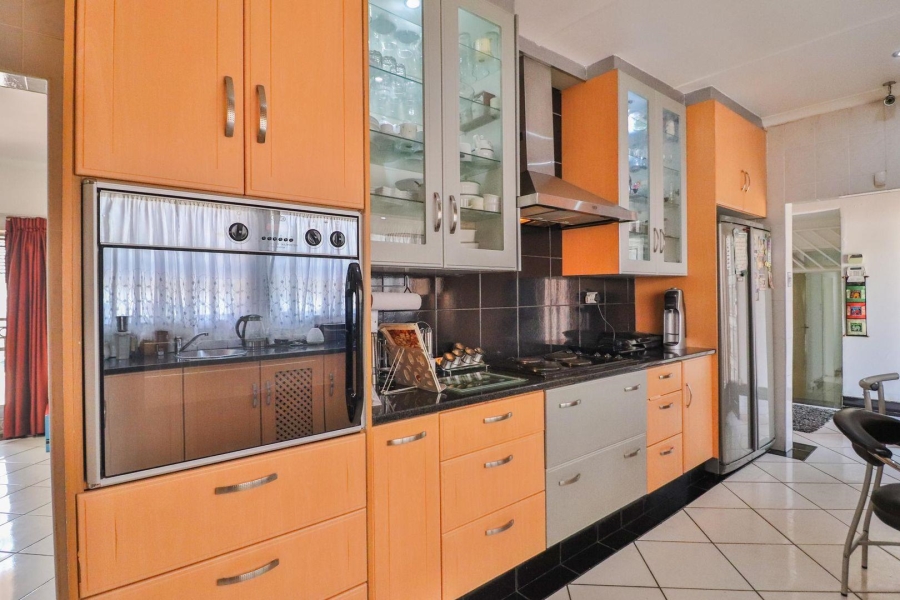 4 Bedroom Property for Sale in Bramley Gardens Gauteng