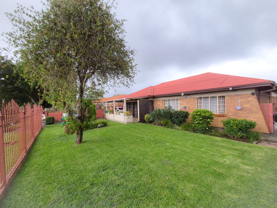 4 Bedroom Property for Sale in Vanderbijlpark CE Gauteng