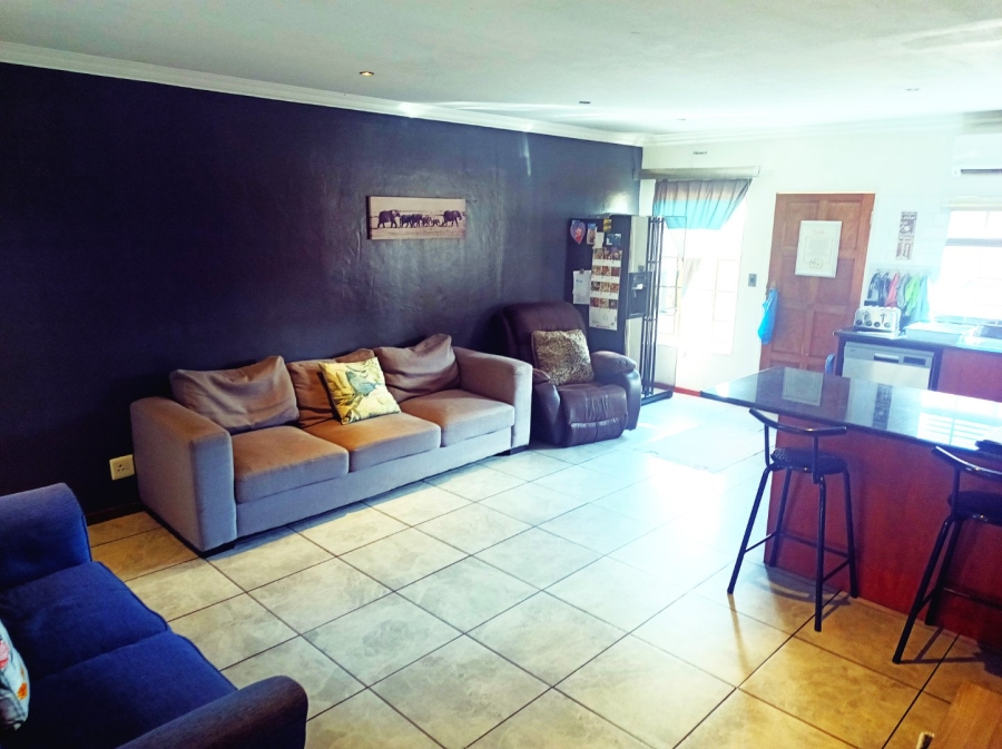 3 Bedroom Property for Sale in Annlin Gauteng