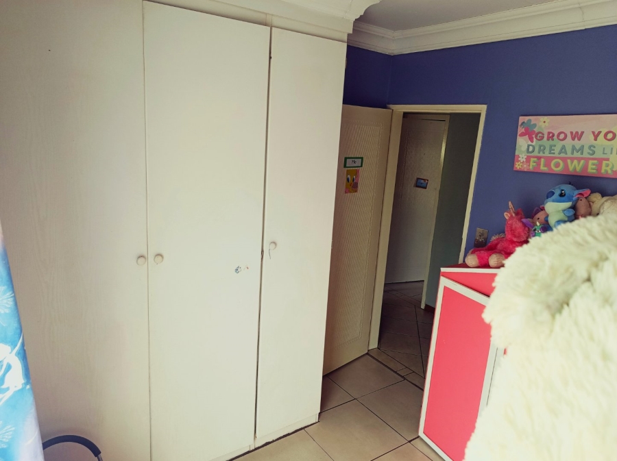 3 Bedroom Property for Sale in Annlin Gauteng