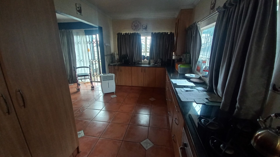 4 Bedroom Property for Sale in Witpoortjie Gauteng