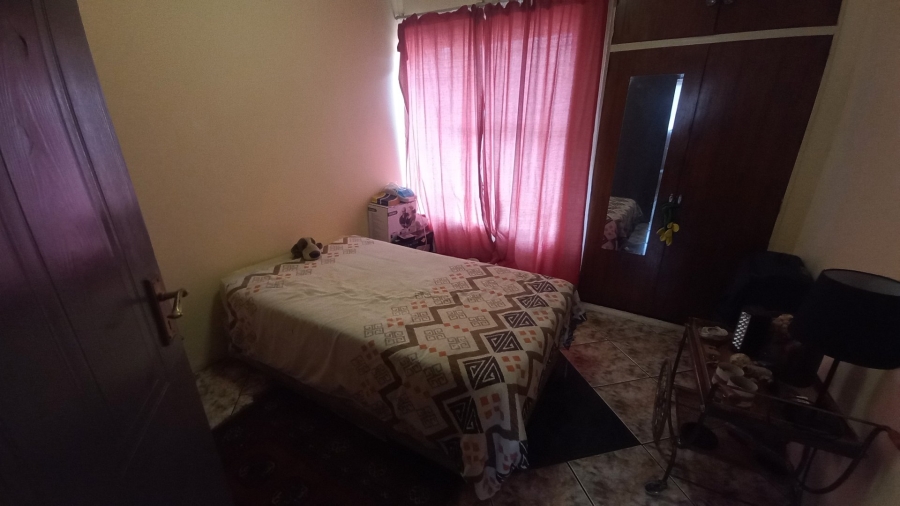 4 Bedroom Property for Sale in Witpoortjie Gauteng