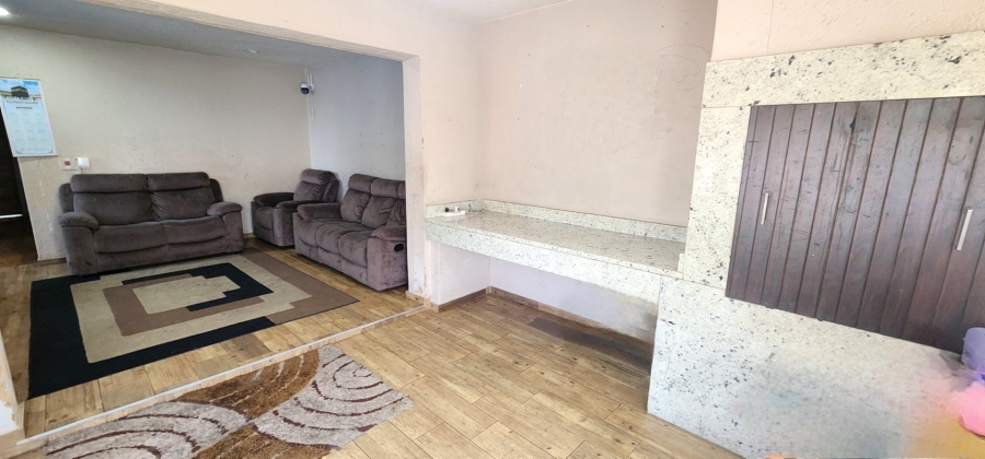 3 Bedroom Property for Sale in Raslouw A H Gauteng