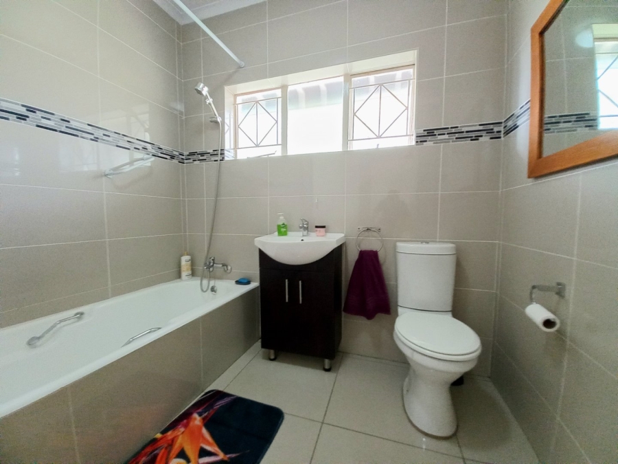 3 Bedroom Property for Sale in Fishers Hill Gauteng