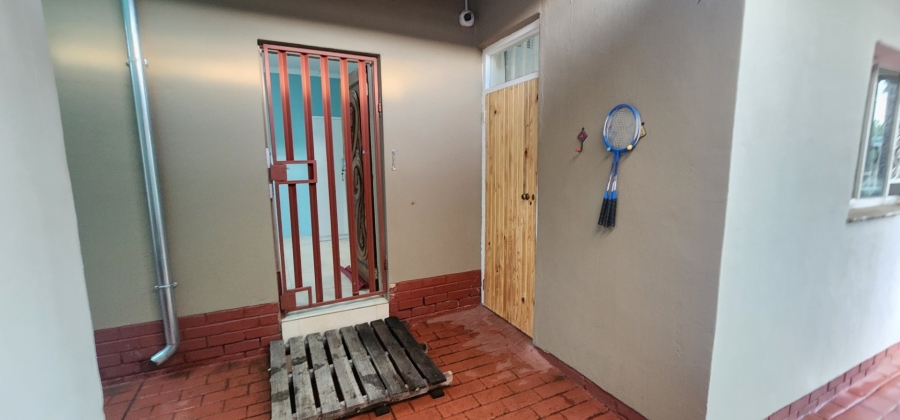 To Let 1 Bedroom Property for Rent in Erasmia Gauteng