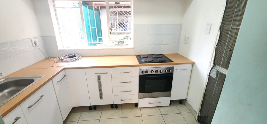 To Let 1 Bedroom Property for Rent in Erasmia Gauteng