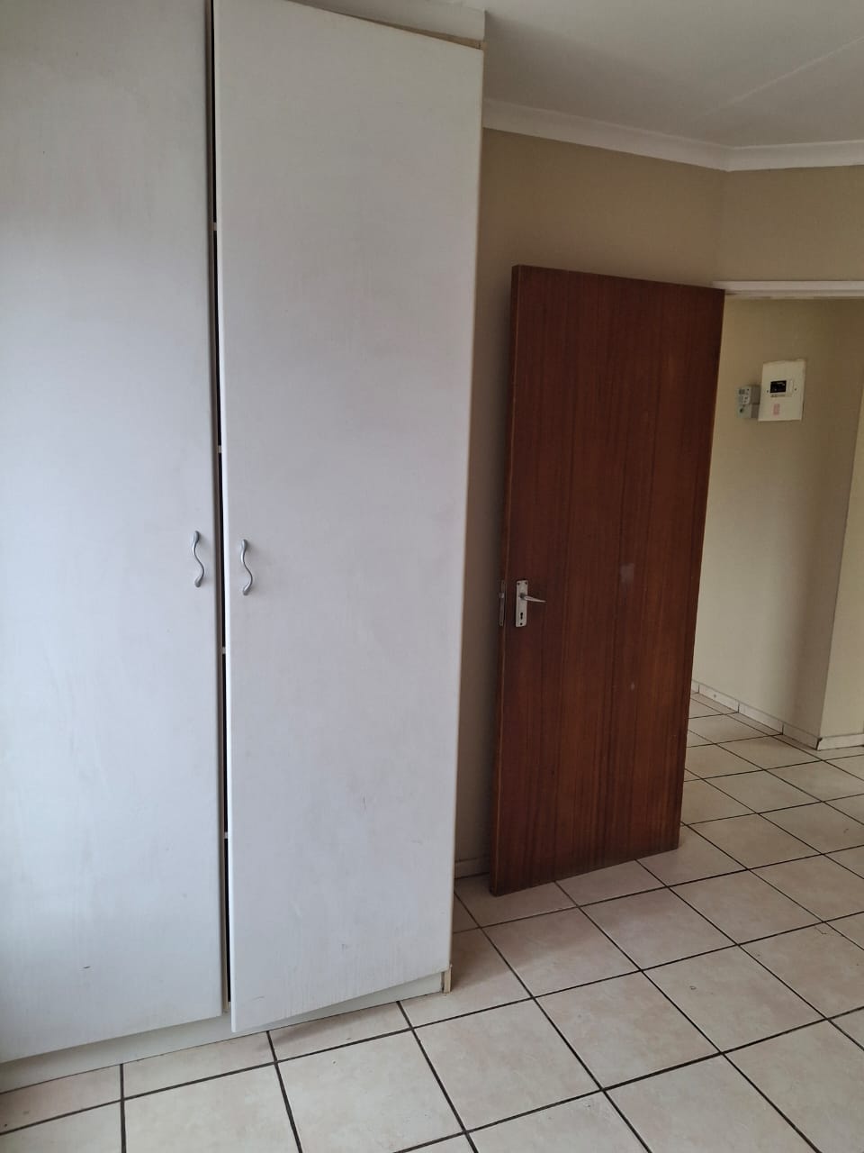 To Let 2 Bedroom Property for Rent in Little Falls Gauteng