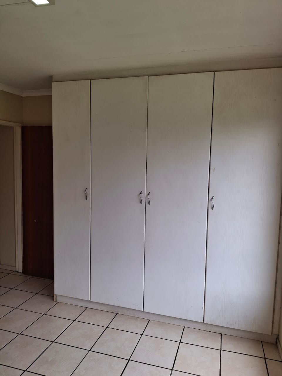 To Let 2 Bedroom Property for Rent in Little Falls Gauteng