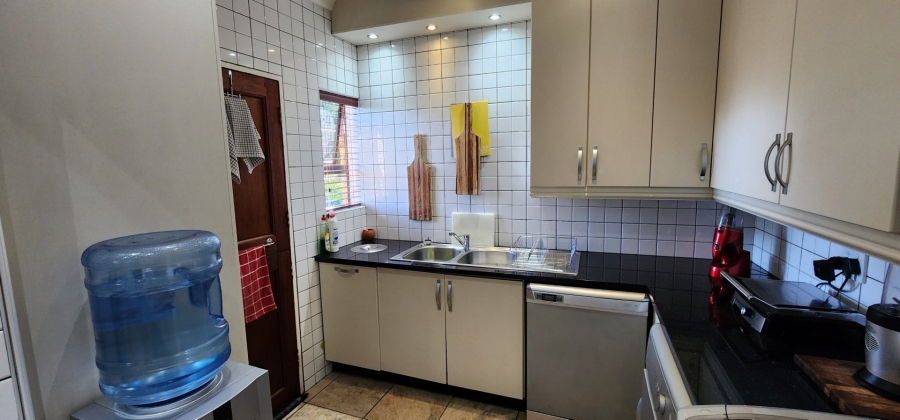 3 Bedroom Property for Sale in Mulbarton Gauteng