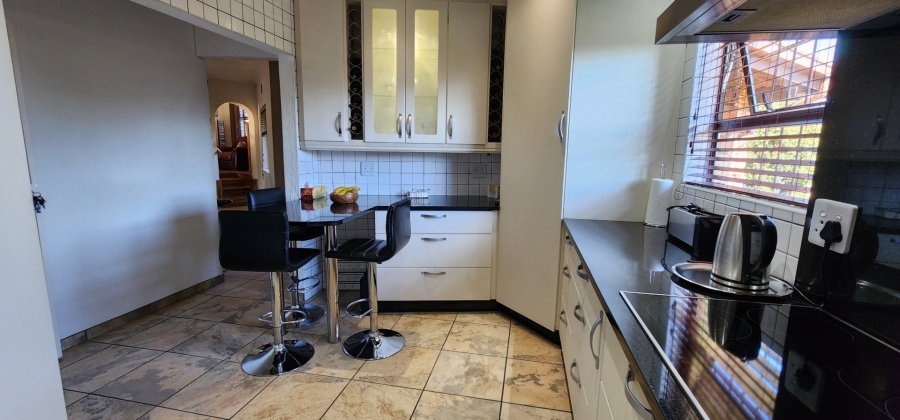 3 Bedroom Property for Sale in Mulbarton Gauteng