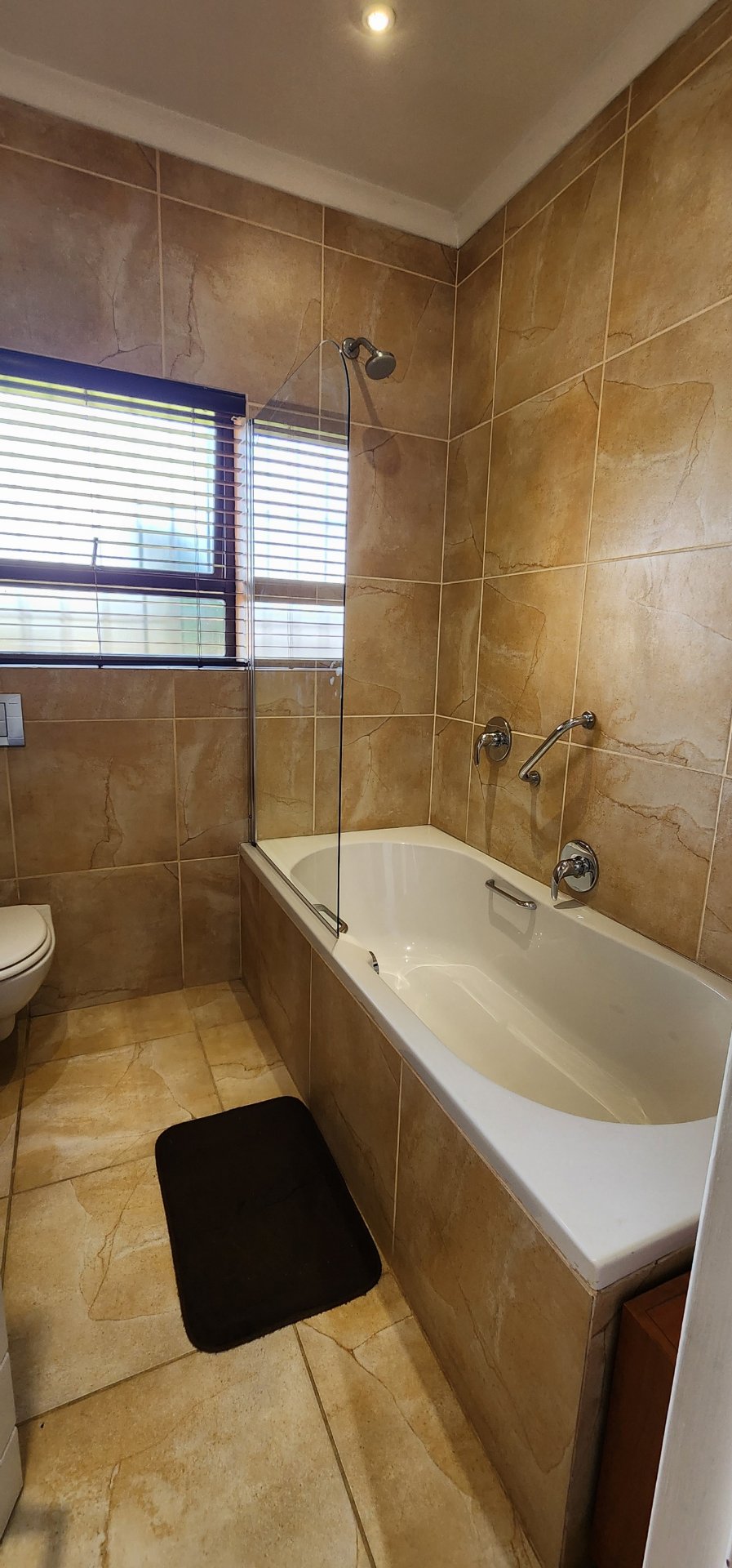 3 Bedroom Property for Sale in Mulbarton Gauteng