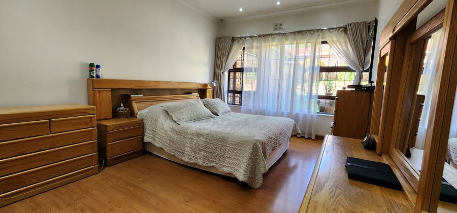 3 Bedroom Property for Sale in Mulbarton Gauteng