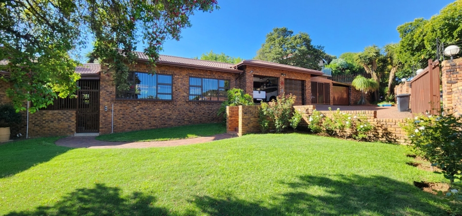 3 Bedroom Property for Sale in Mulbarton Gauteng