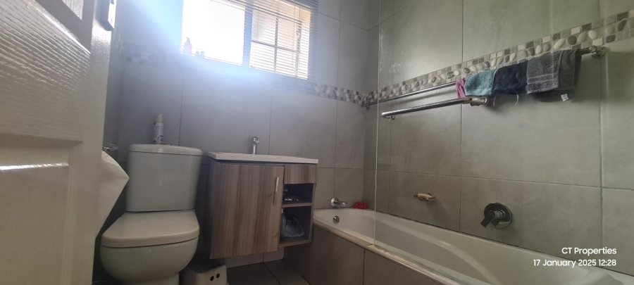 3 Bedroom Property for Sale in Talbotpark Gauteng