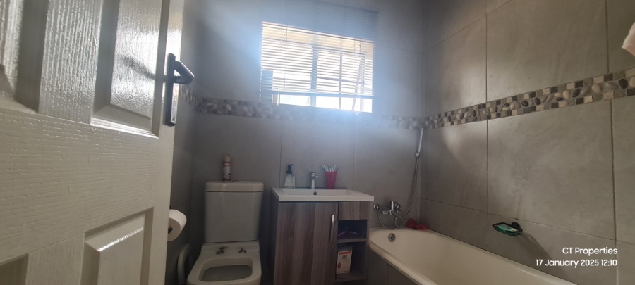 3 Bedroom Property for Sale in Talbotpark Gauteng