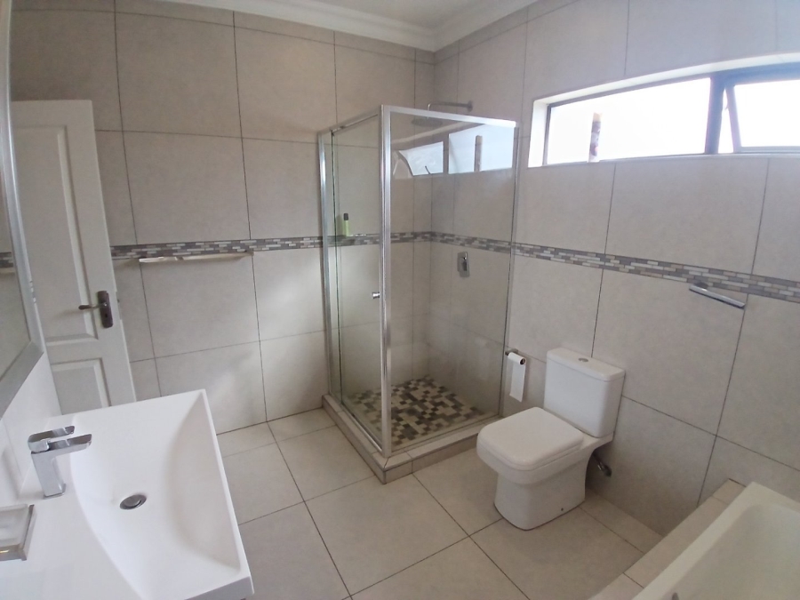 4 Bedroom Property for Sale in Midstream Meadows Gauteng