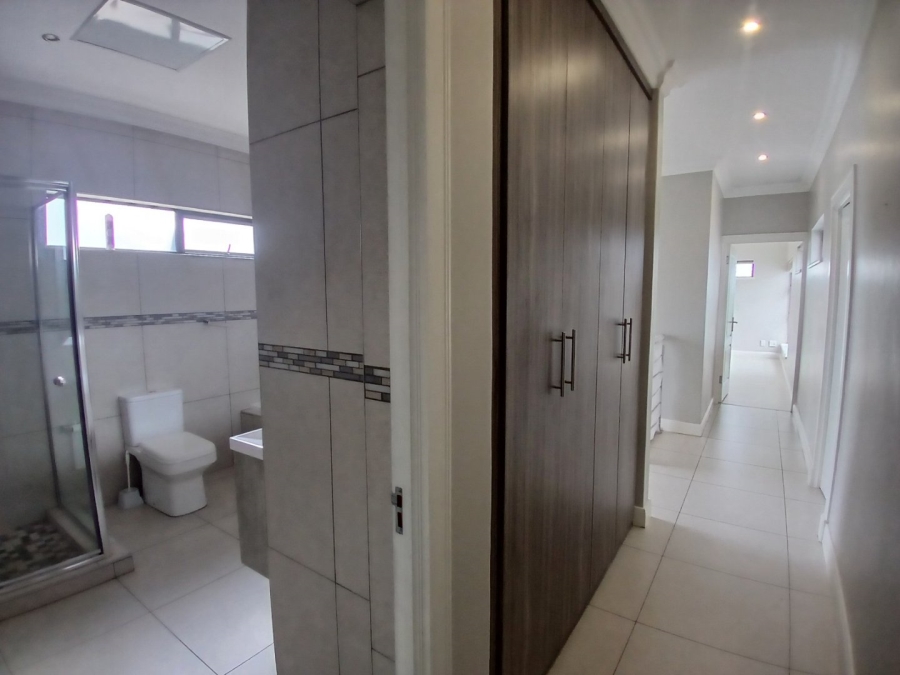 4 Bedroom Property for Sale in Midstream Meadows Gauteng